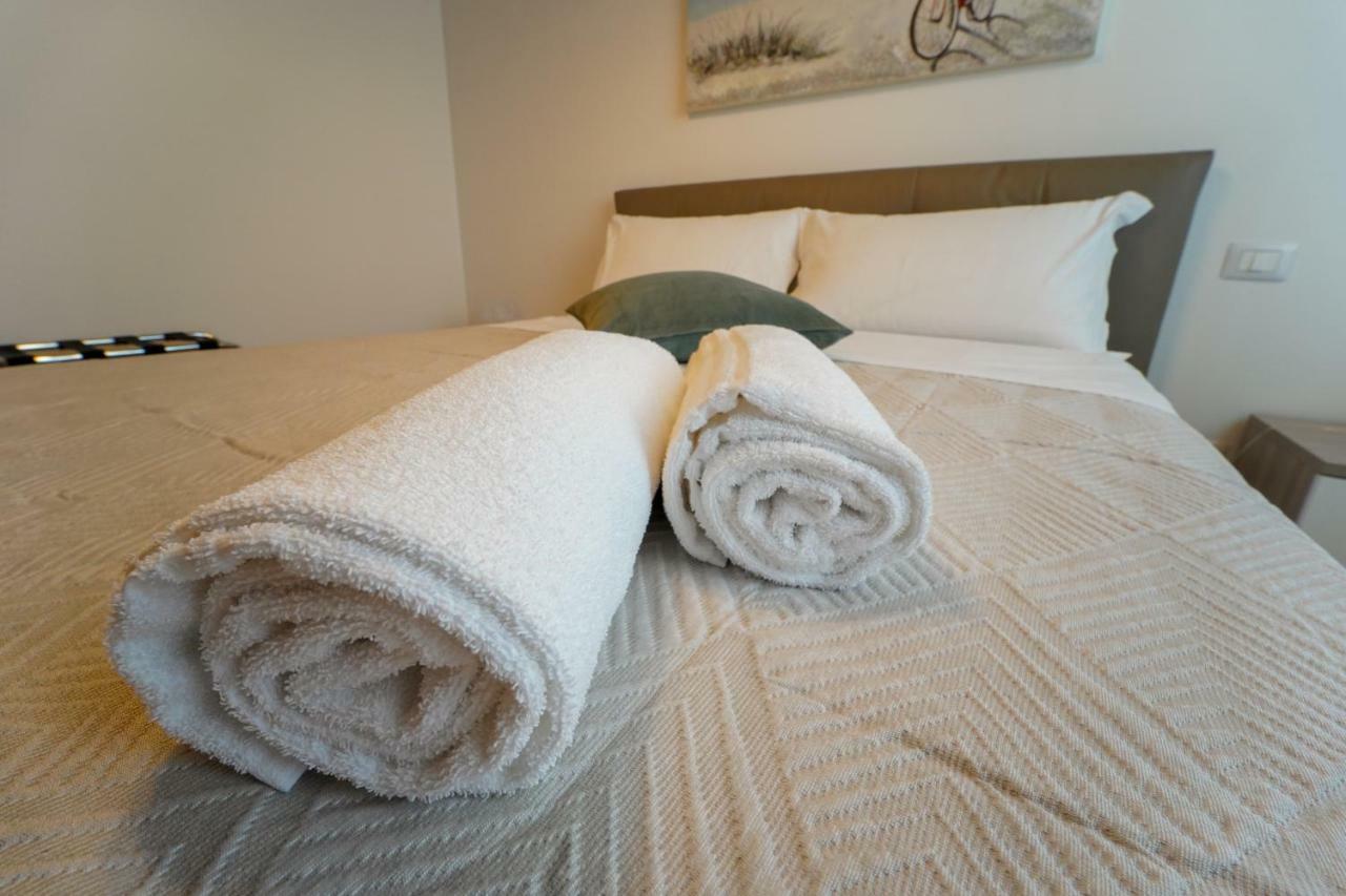 Wojtyla Airport Bari Bed and Breakfast Eksteriør billede